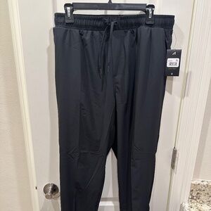 Men’s Alive Standard Fit Size XL Sweat wicking & Soft Touch Black Workout Pants